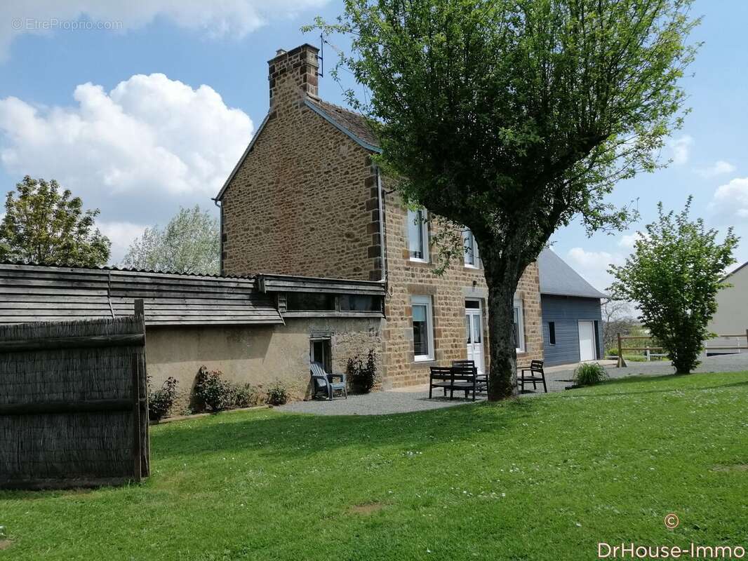 Maison à GORRON
