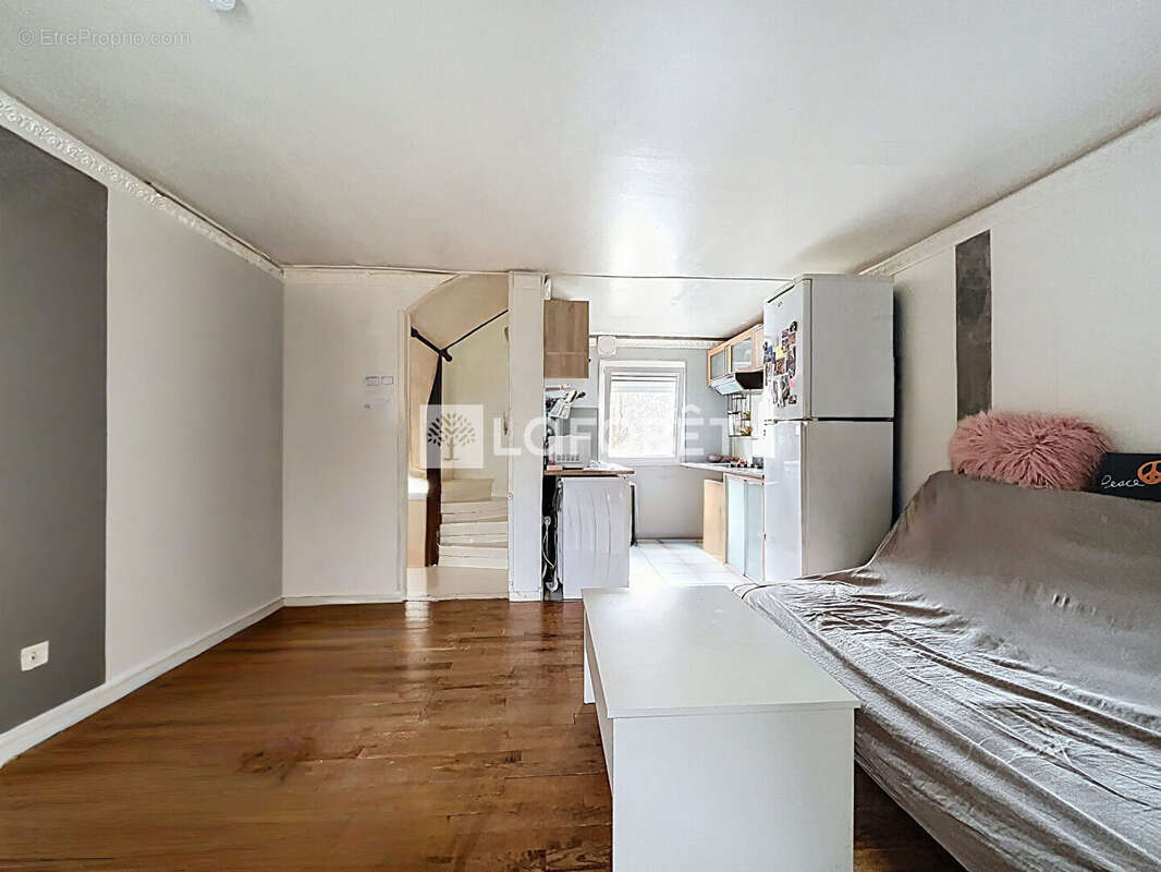 Appartement à CHAUMONTEL