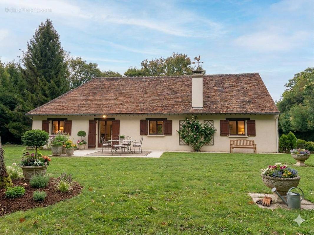 Maison à NOISY-SUR-ECOLE