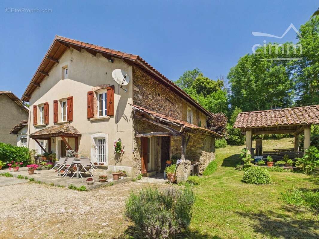 Maison de 127 m² à Chirens - photo 2