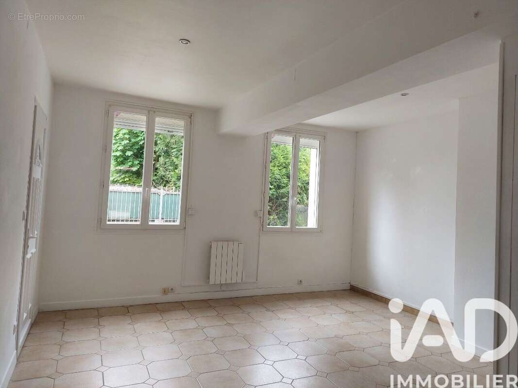 Photo 5 - Appartement à BERNEUIL-SUR-AISNE