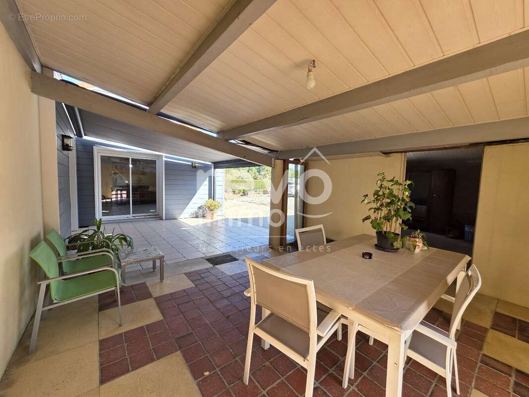 Maison familiale 126m² Corcoué sur Logne 44650 - photo 8