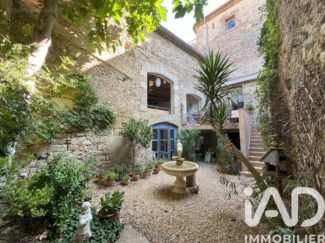 Photo 3 - Maison à AZILLE