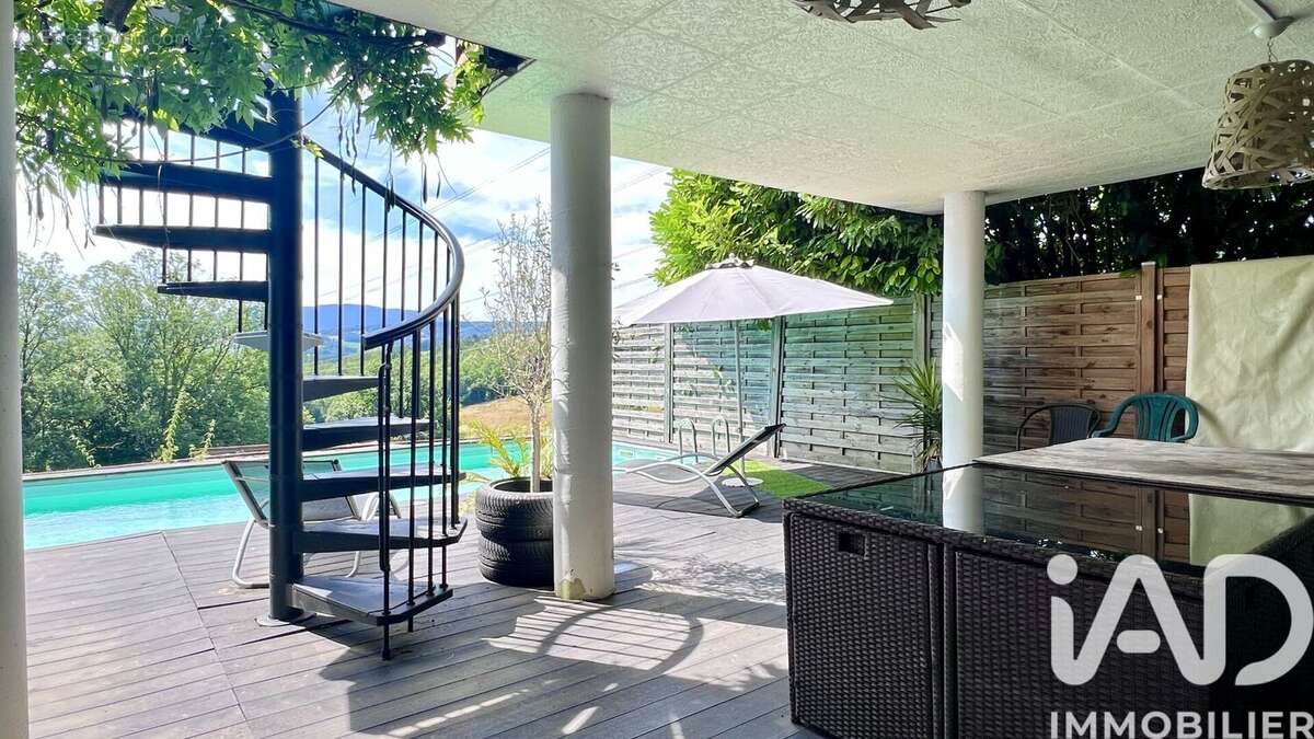 Maison 300 m² à Copponex  - photo 6