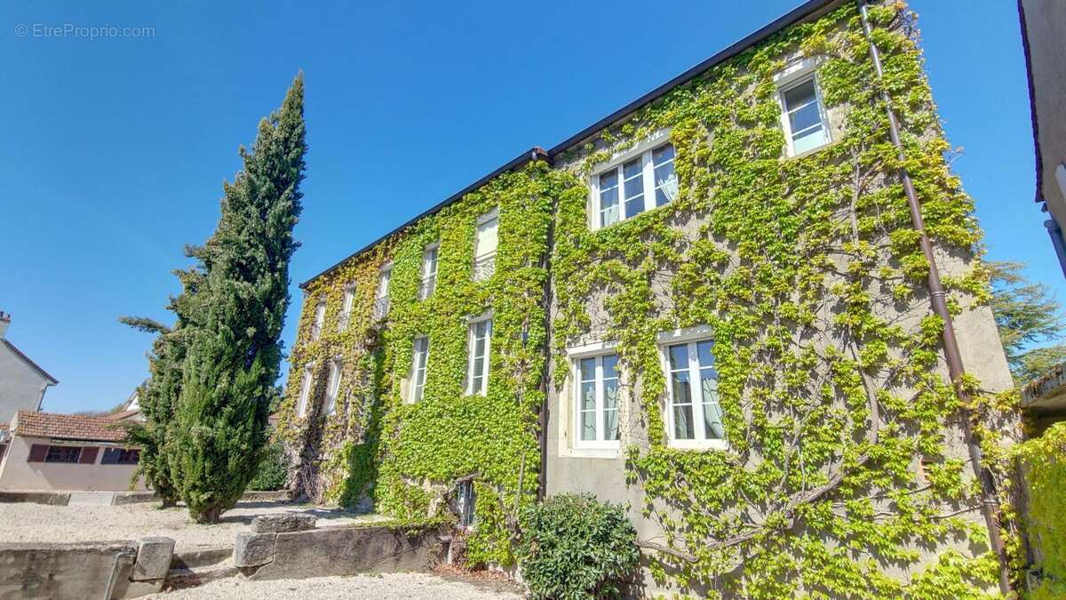 Dijon Est, Maison de caractère de 238 m², 4 chambres et terrain de 2857 m² - photo 38