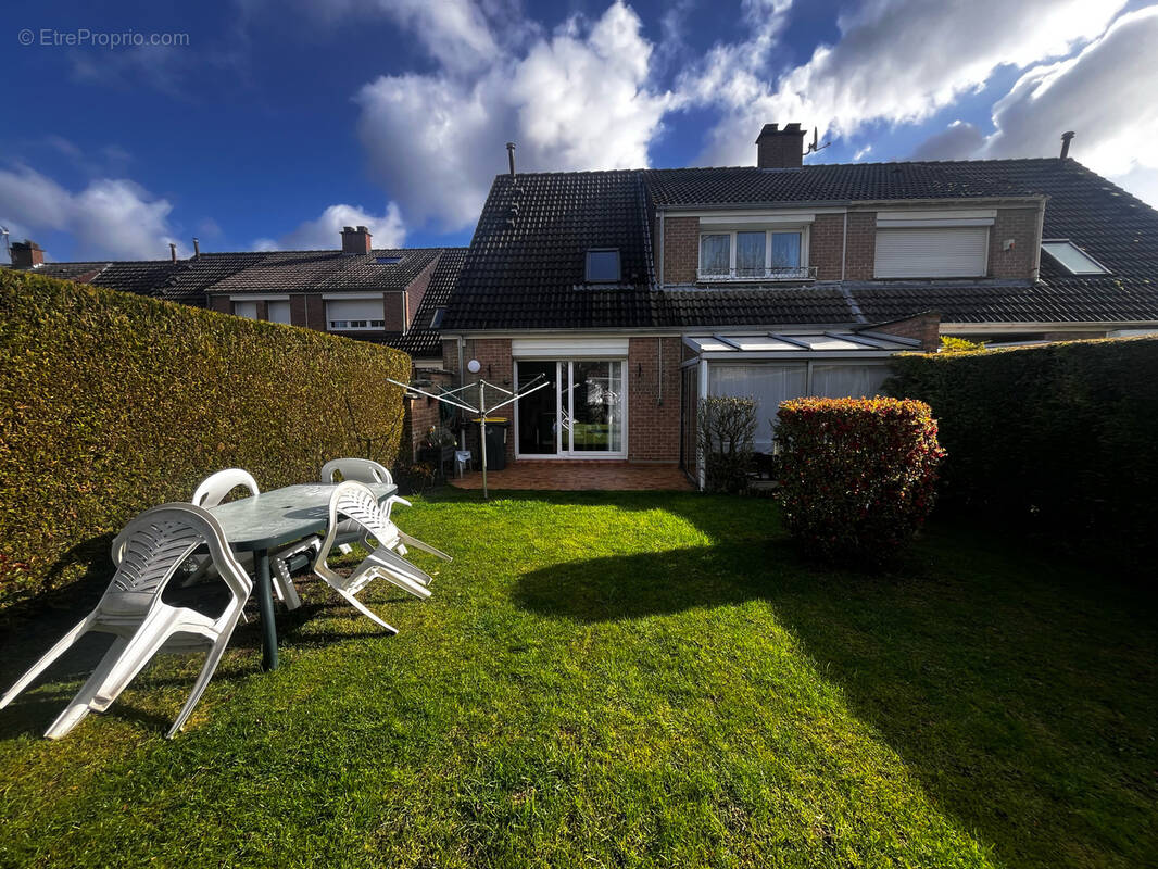 Maison à ANNOEULLIN