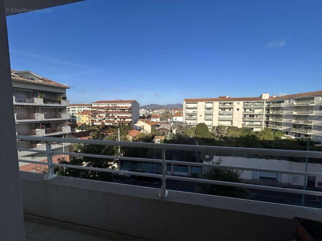 Autre à SAINT-RAPHAEL