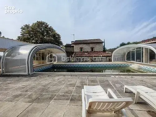 *** rousson – authentique mas en pierre de 272 m² avec piscine couverte, terrain de 2 610 m² garages boxs à chevaux *** - photo 2
