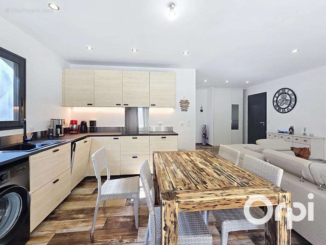 Maison à SERRA-DI-FIUMORBO