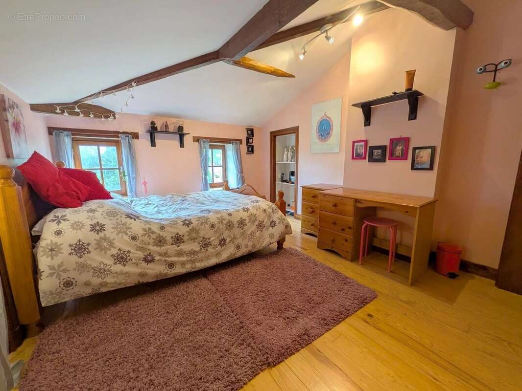 Maison à SAINT-CIERS-DU-TAILLON