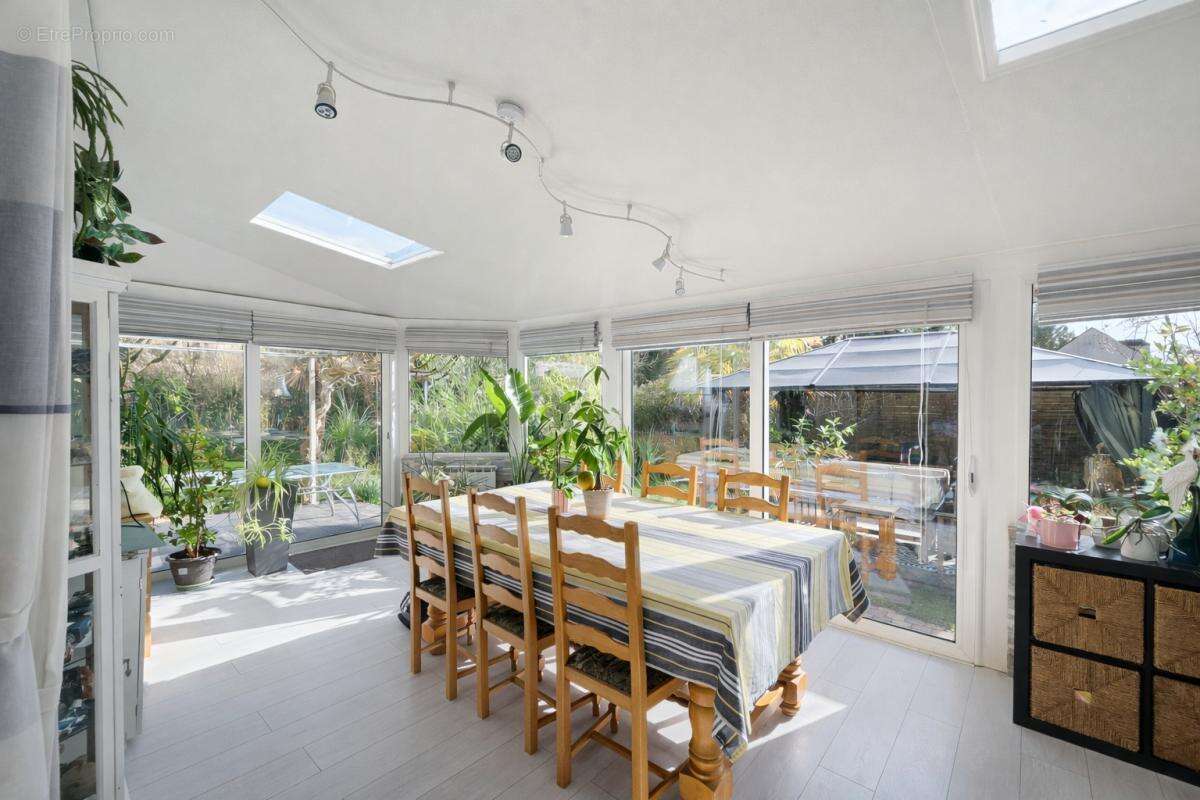 Maison à HARDRICOURT