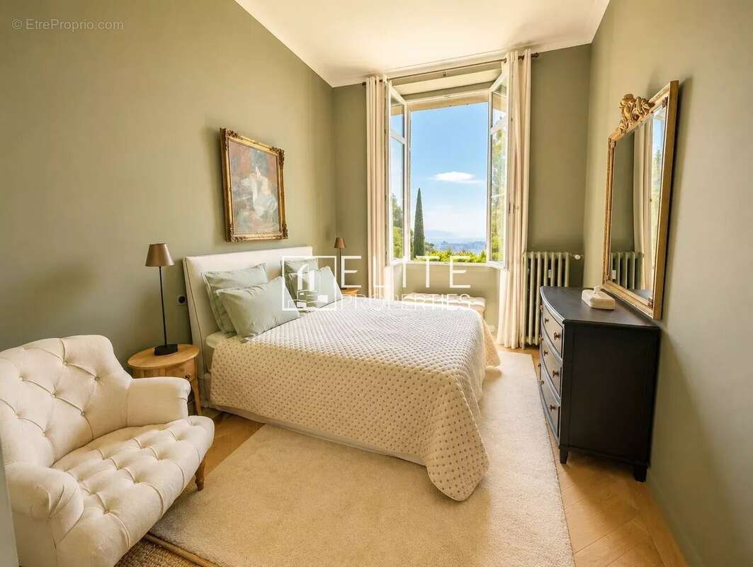 Appartement à GRASSE