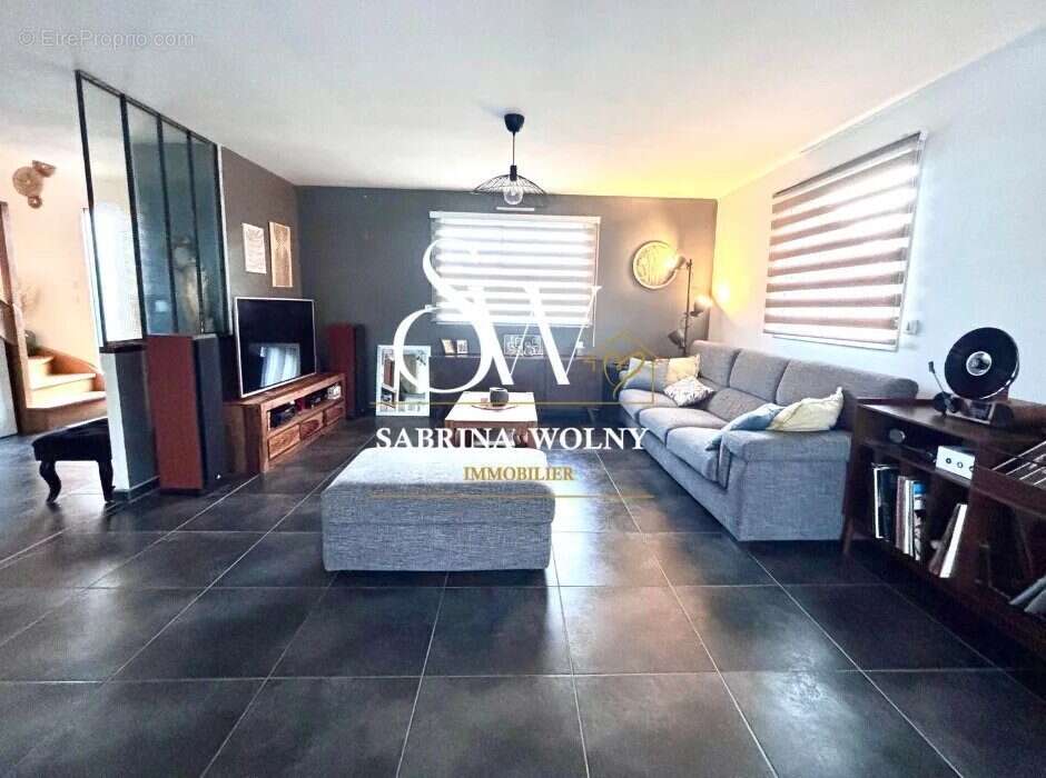 Maison à NEUVILLE-SAINT-VAAST