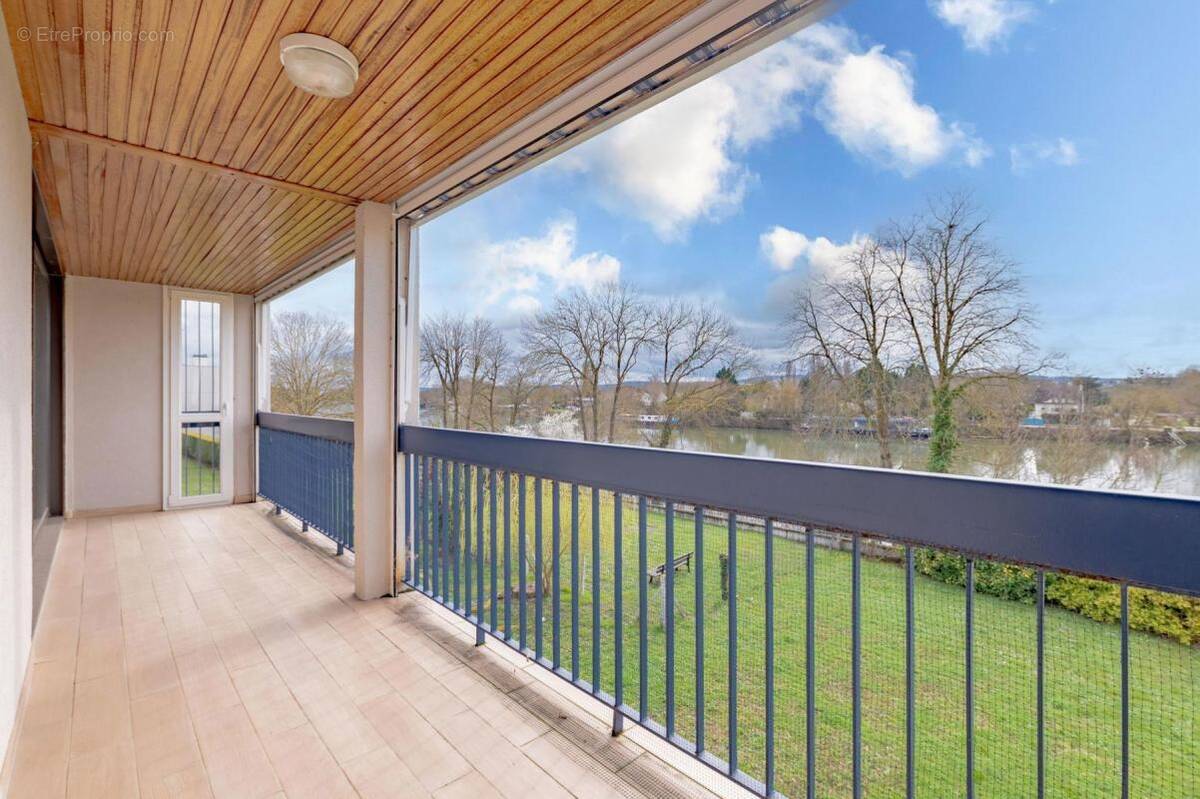 Appartement à TRIEL-SUR-SEINE