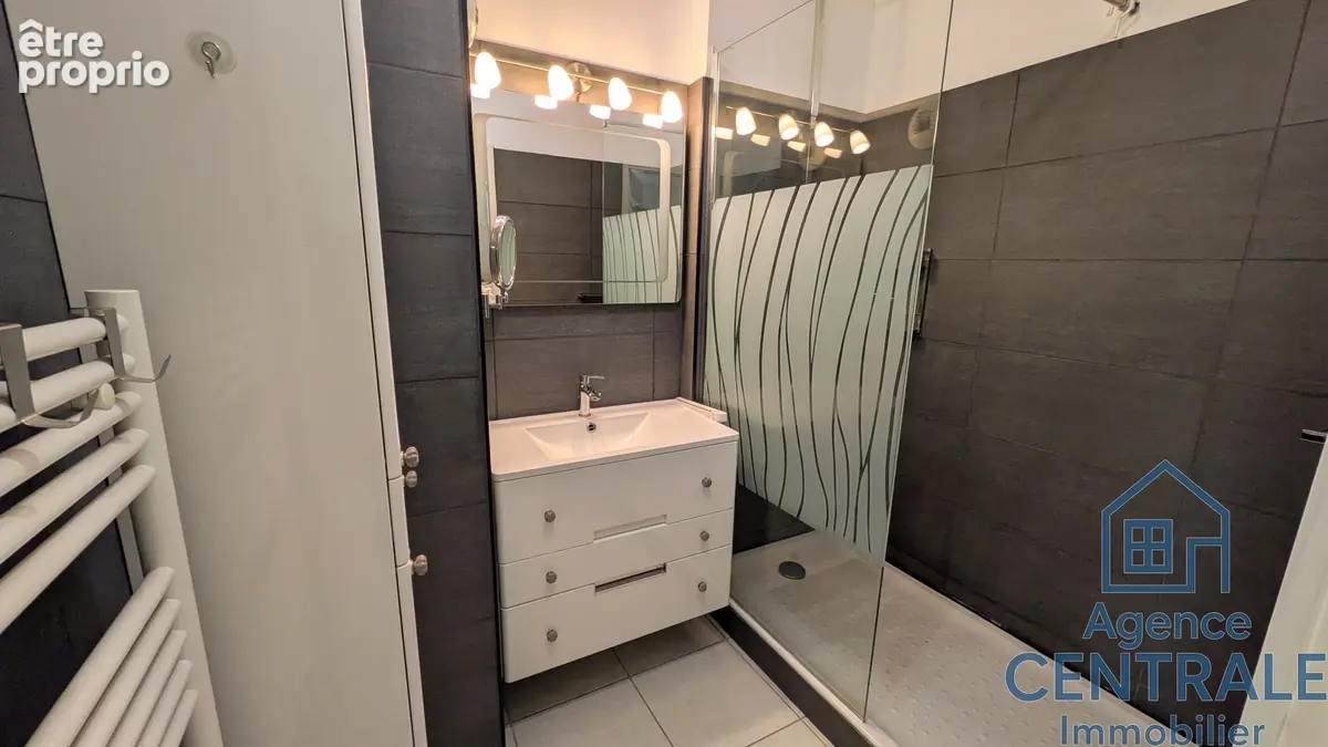 Appartement 4 pièces 93 m² à vendre à La Ciotat (13600) - photo 8
