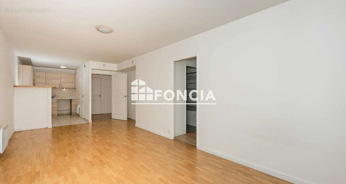 Appartement récent - coeur de ville - photo 3