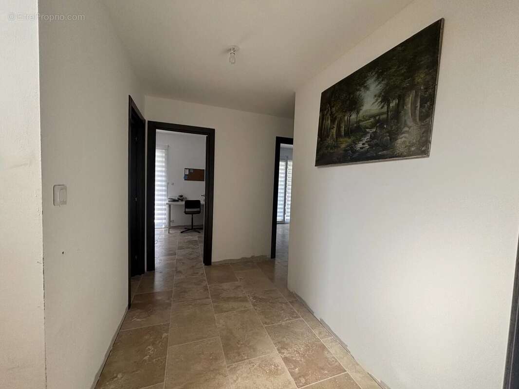 Maison à TOURRETTE-LEVENS