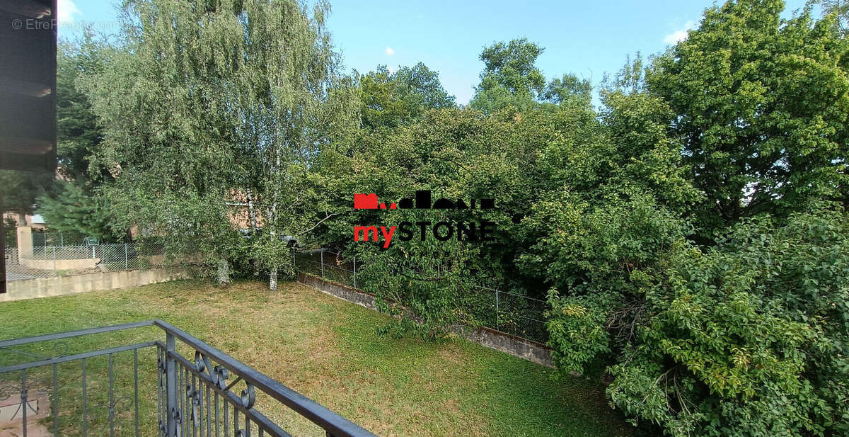 JASSANS RIOTTIER  -  Maison familiale  de 120m² sur 1150m² de terrain - photo 9