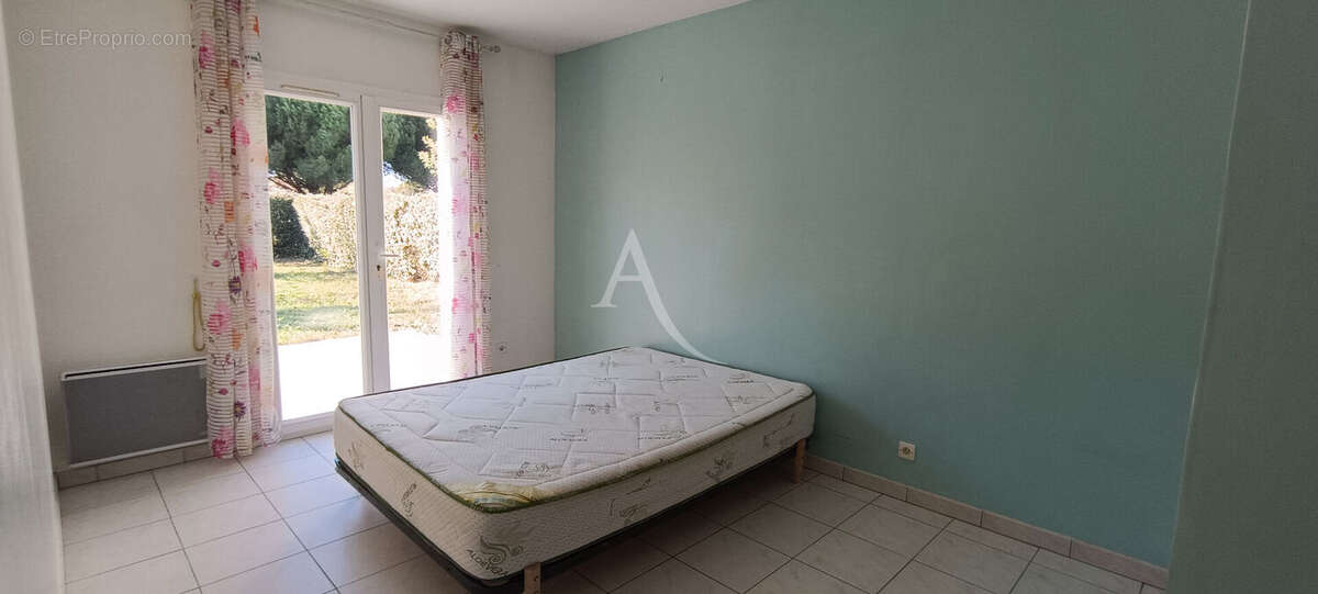 Maison à PORT-DES-BARQUES