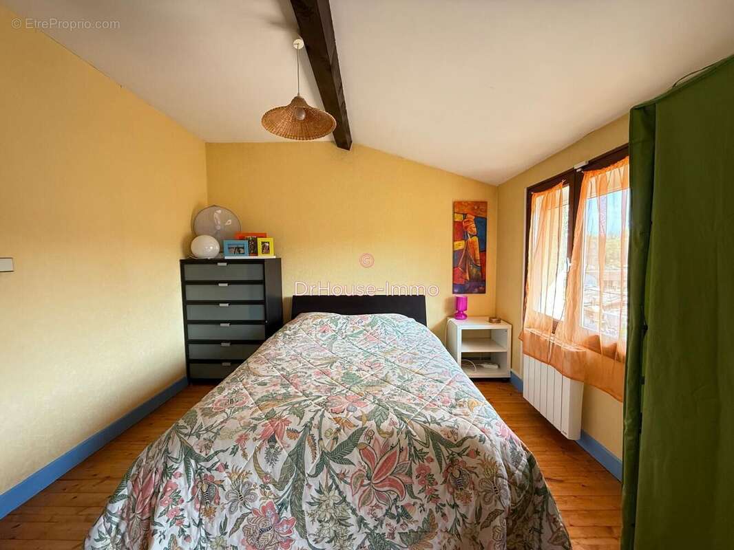 Maison à ARTIGUES-PRES-BORDEAUX