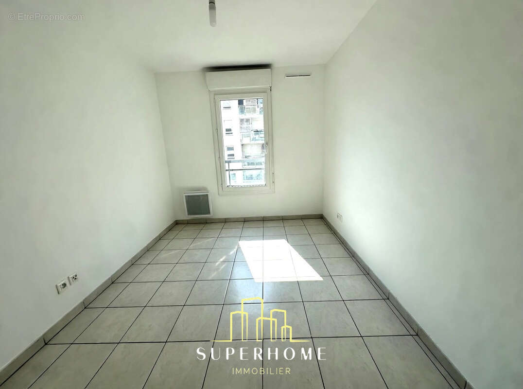 Appartement à MARSEILLE-10E