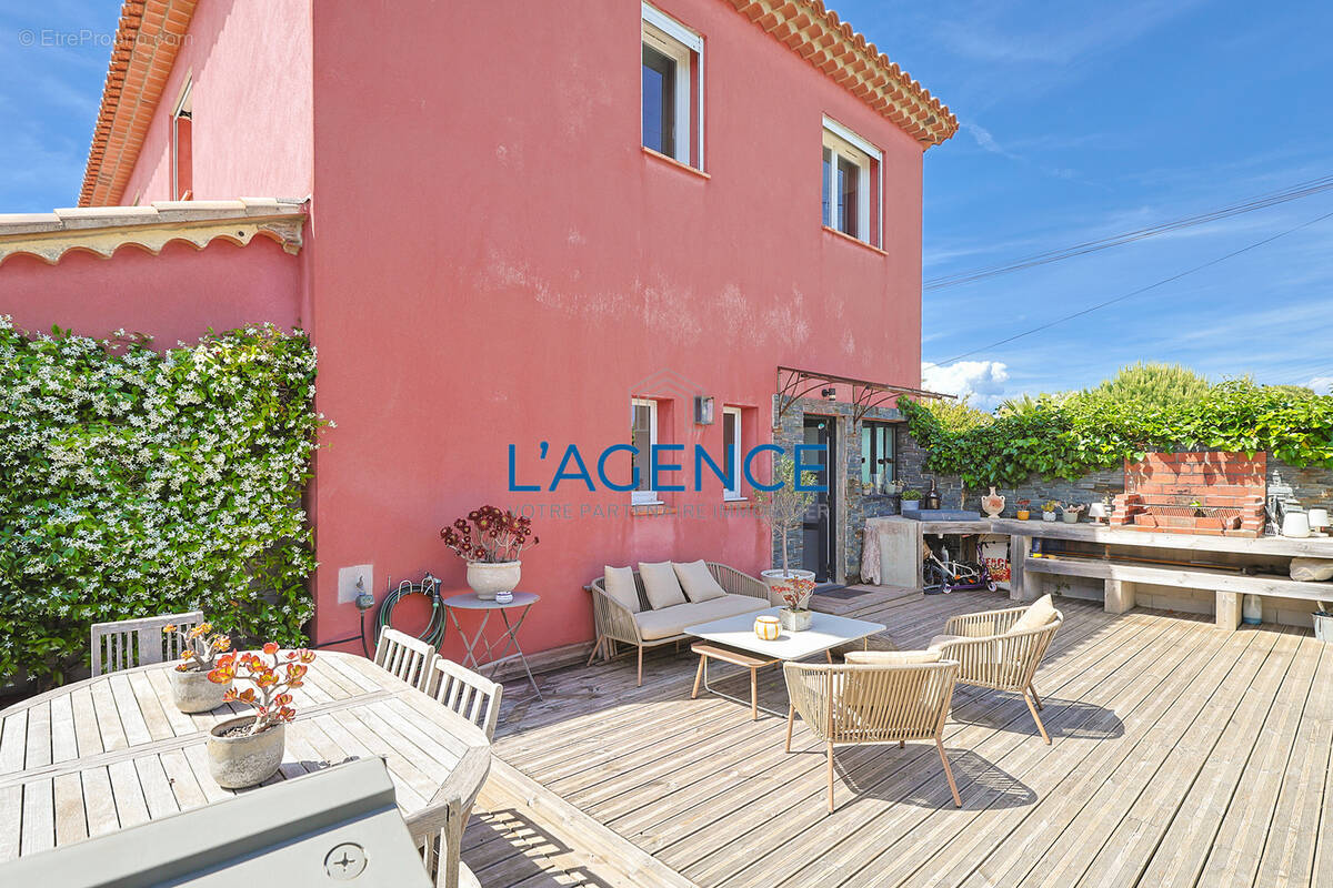 Appartement à HYERES