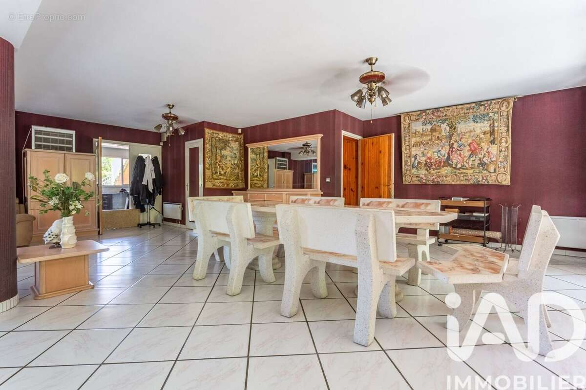 Photo 9 - Maison à SAINTE-GENEVIEVE-DES-BOIS