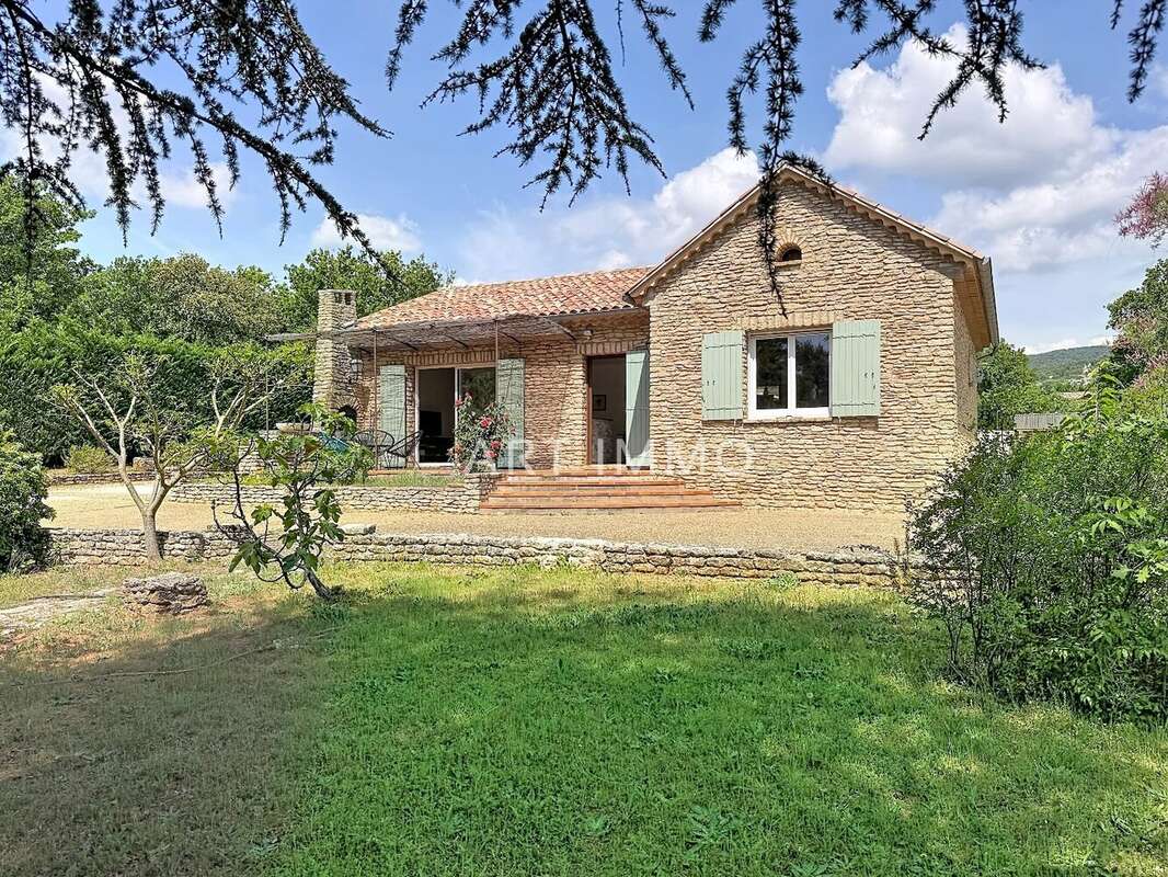 Maison à SAINT-SATURNIN-LES-APT