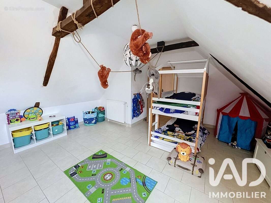 Maison 81 m² à Bayeux  - photo 8