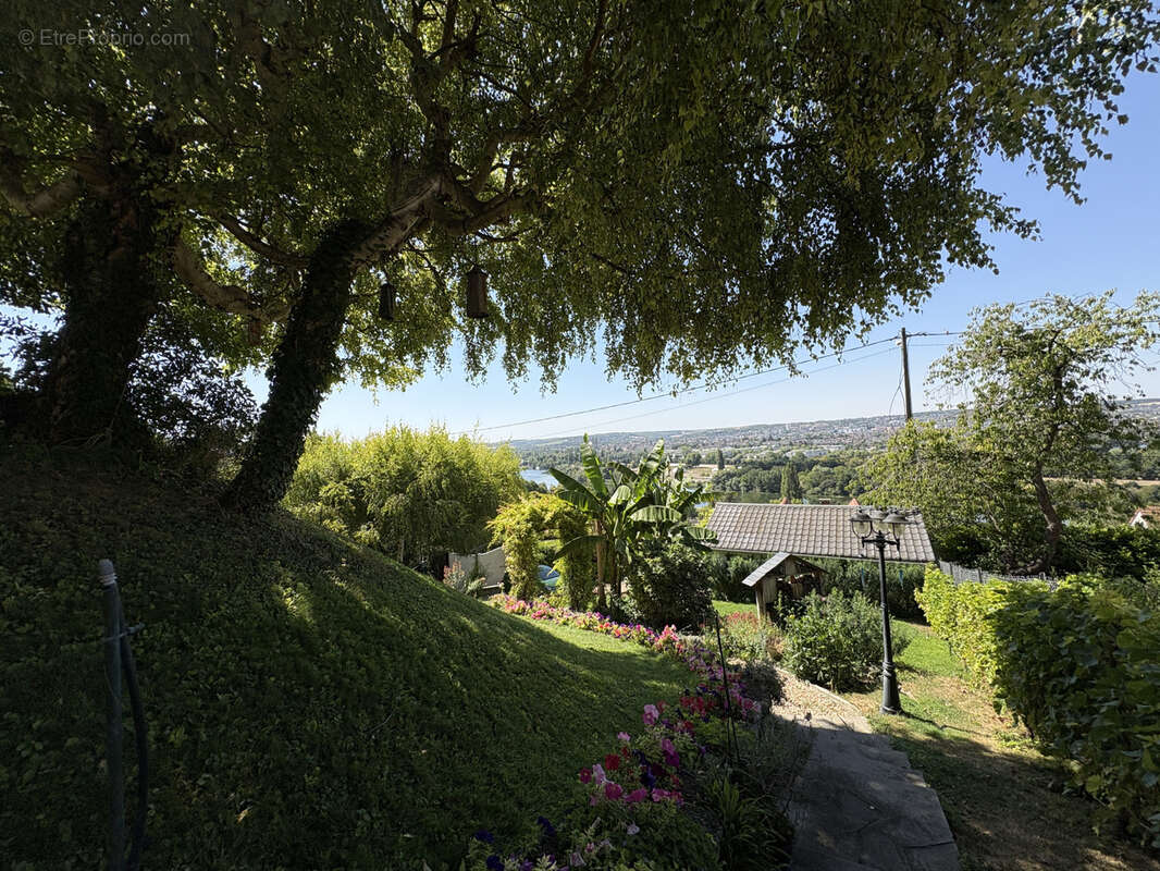 Limay - coteaux de limay - maison d'architecte avec vue panoramique sur la vallée de la seine - photo 6