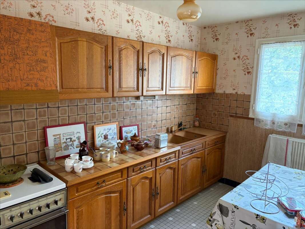 Maison 82 m² à Saint-Georges-Les-Baillargeaux  - photo 4