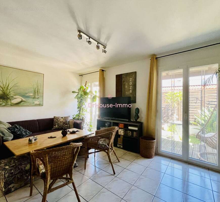 Maison 80 m² à Le Soler  - photo 16