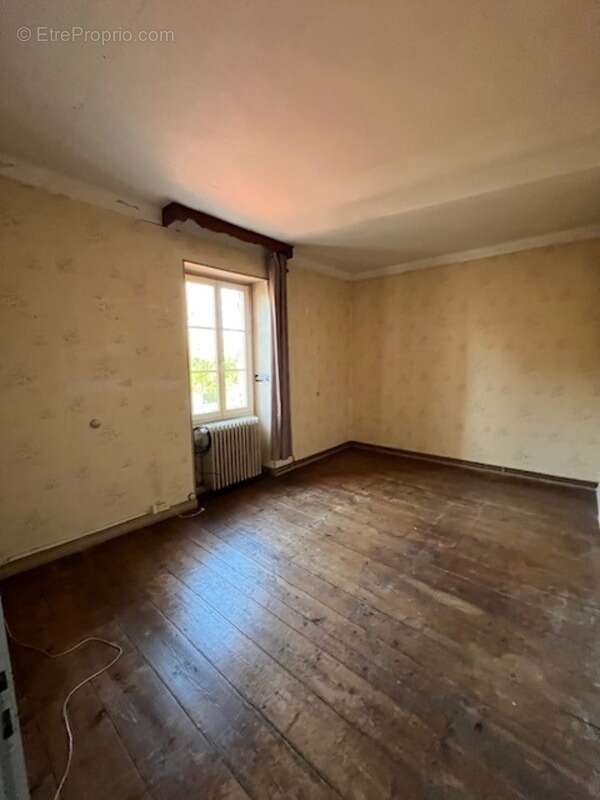Maison à MATHA