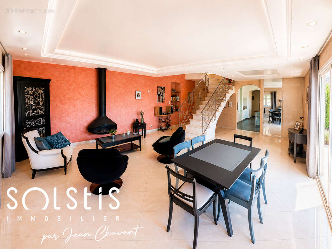 Maison à VILLARS
