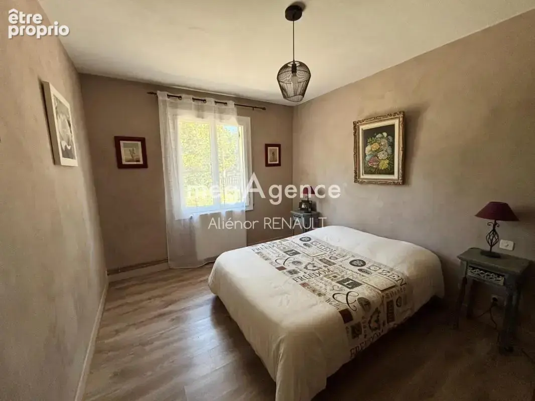 Maison 5 pièces - 104 m² avec jardin - photo 4