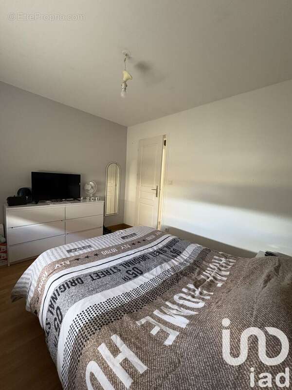 Maison 96 m² à Arcay  - photo 8