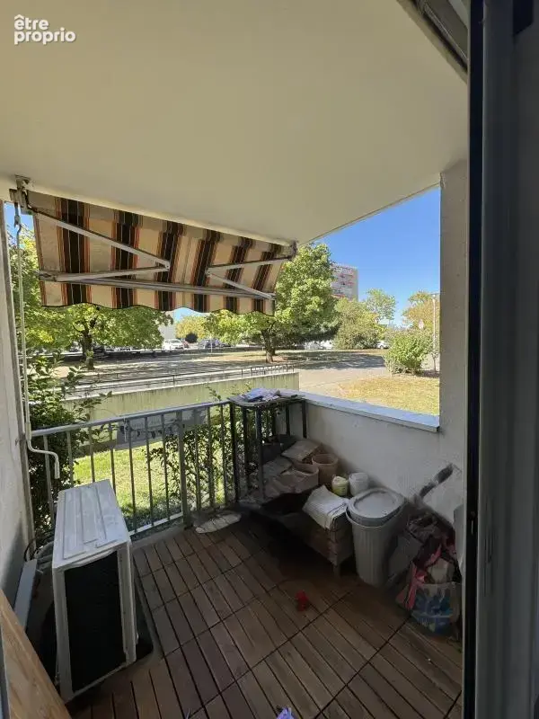 Appartement 4 pièces Saint Priest - 179000 € - photo 7