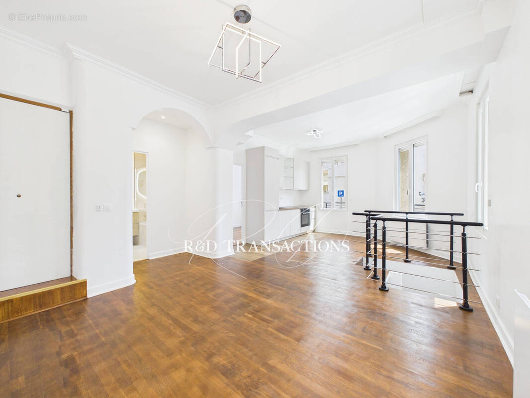 Appartement à SURESNES