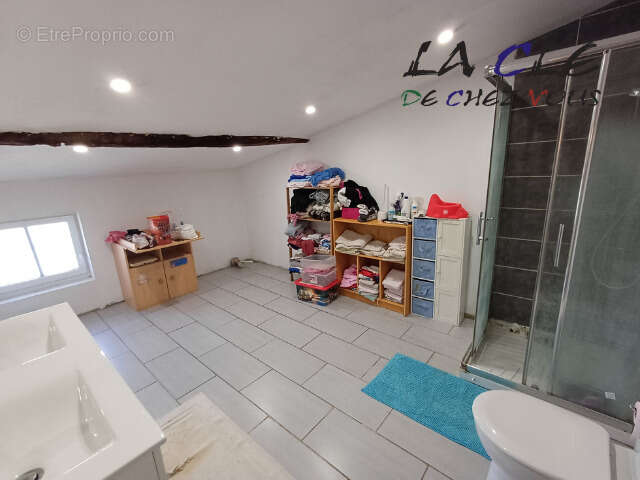 Maison à FAYE-SUR-ARDIN