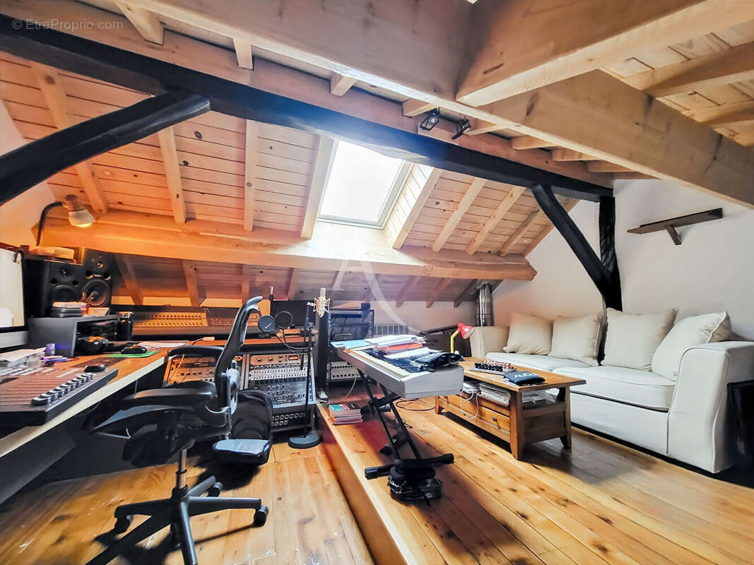 Maison à BRIE-COMTE-ROBERT