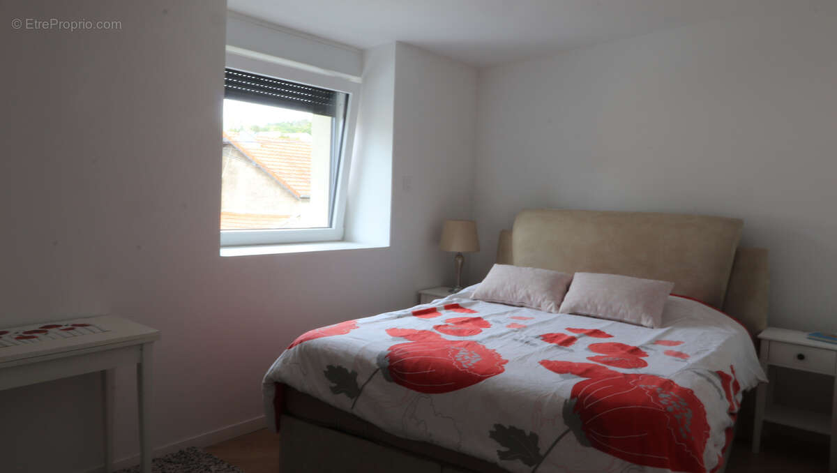 Maison à AUDUN-LE-TICHE