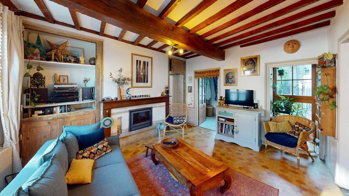 Maison à BONNEUIL-LES-EAUX