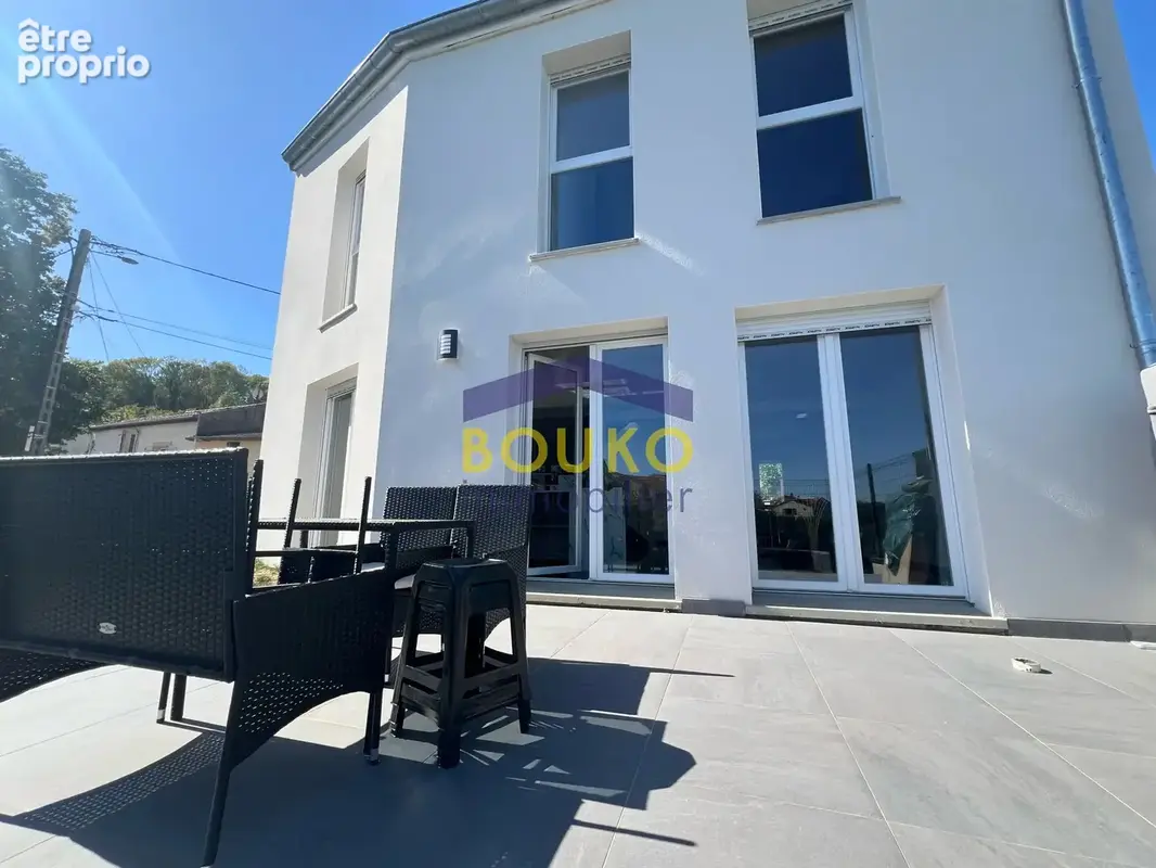 Photo Maison à Leyr au prix de 260 000€