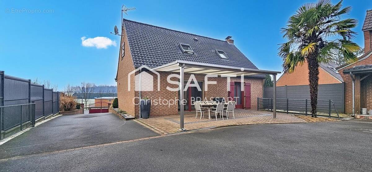 Photo 1 - Maison à CAMBLAIN-L'ABBE