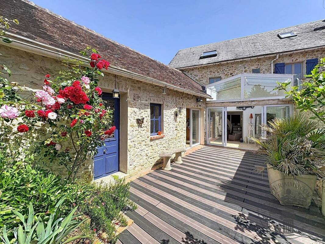 Maison à ORLU