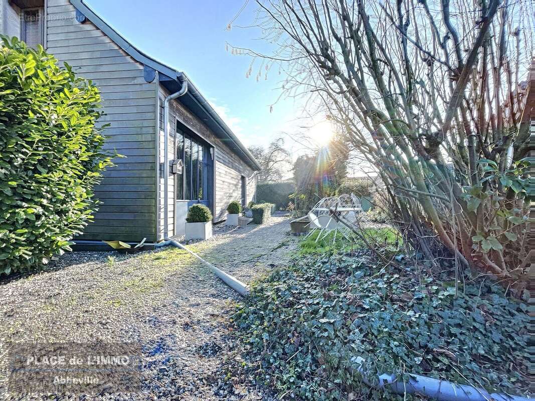 Maison à TOURS-EN-VIMEU