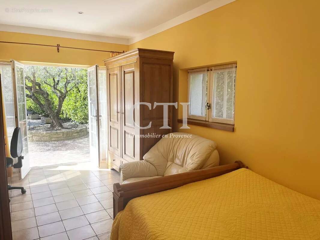 Maison à LE BARROUX