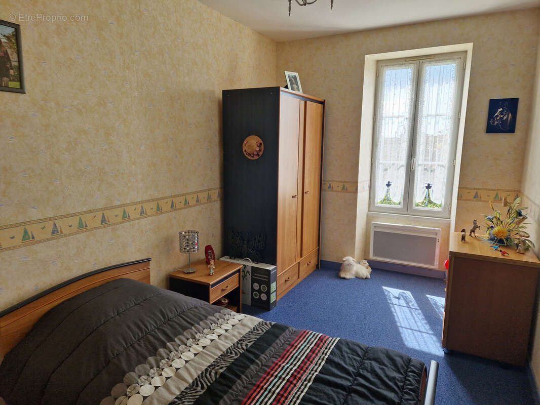 À Breuil-La-Réorte, maison avec 7 chambres en vente 190000 € - photo 9