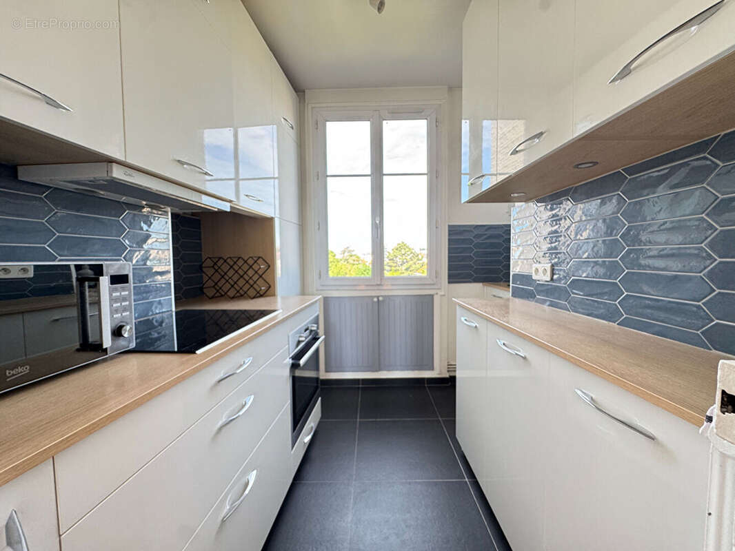 Appartement à FONTENAY-SOUS-BOIS