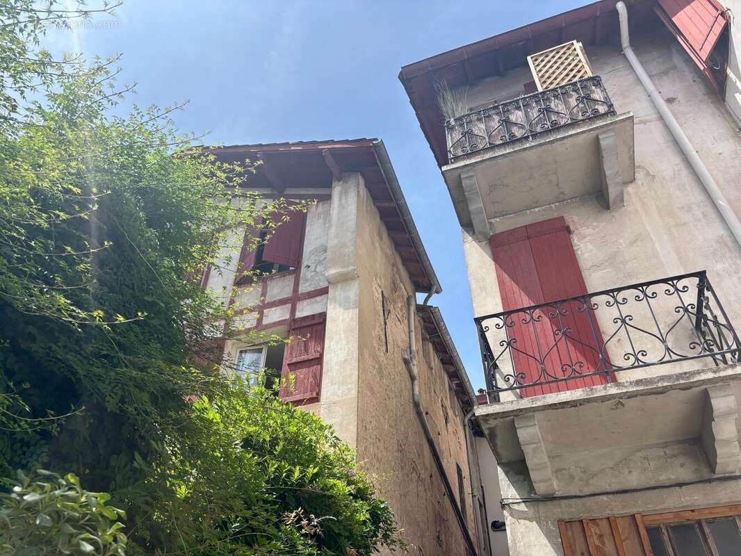 Maison 183 m² à Saint-Jean-De-Luz  - photo 2